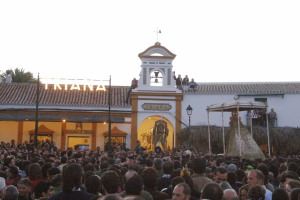 El Rocío: historia de la romeria y sus hermandades.